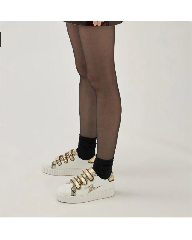 Baskets Xenia or VANESSA WU Doré