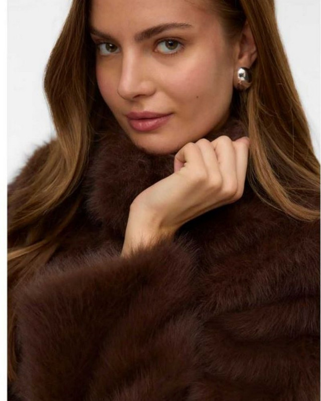 veste fausse fourrure 10315328 vmmonroe VERO MODA chocolate torte