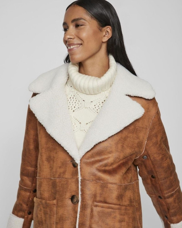 Manteau réversible VILA caramel café birch teddy
