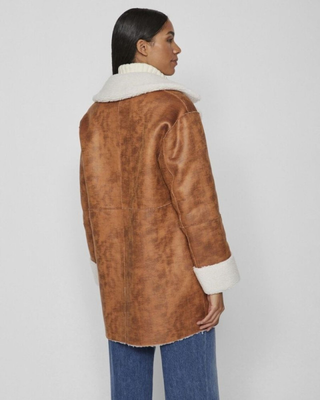 Manteau réversible VILA caramel café birch teddy